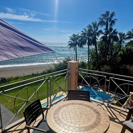 Exclusive Beachfront Penthouse アルマヤテ・アルト エクステリア 写真